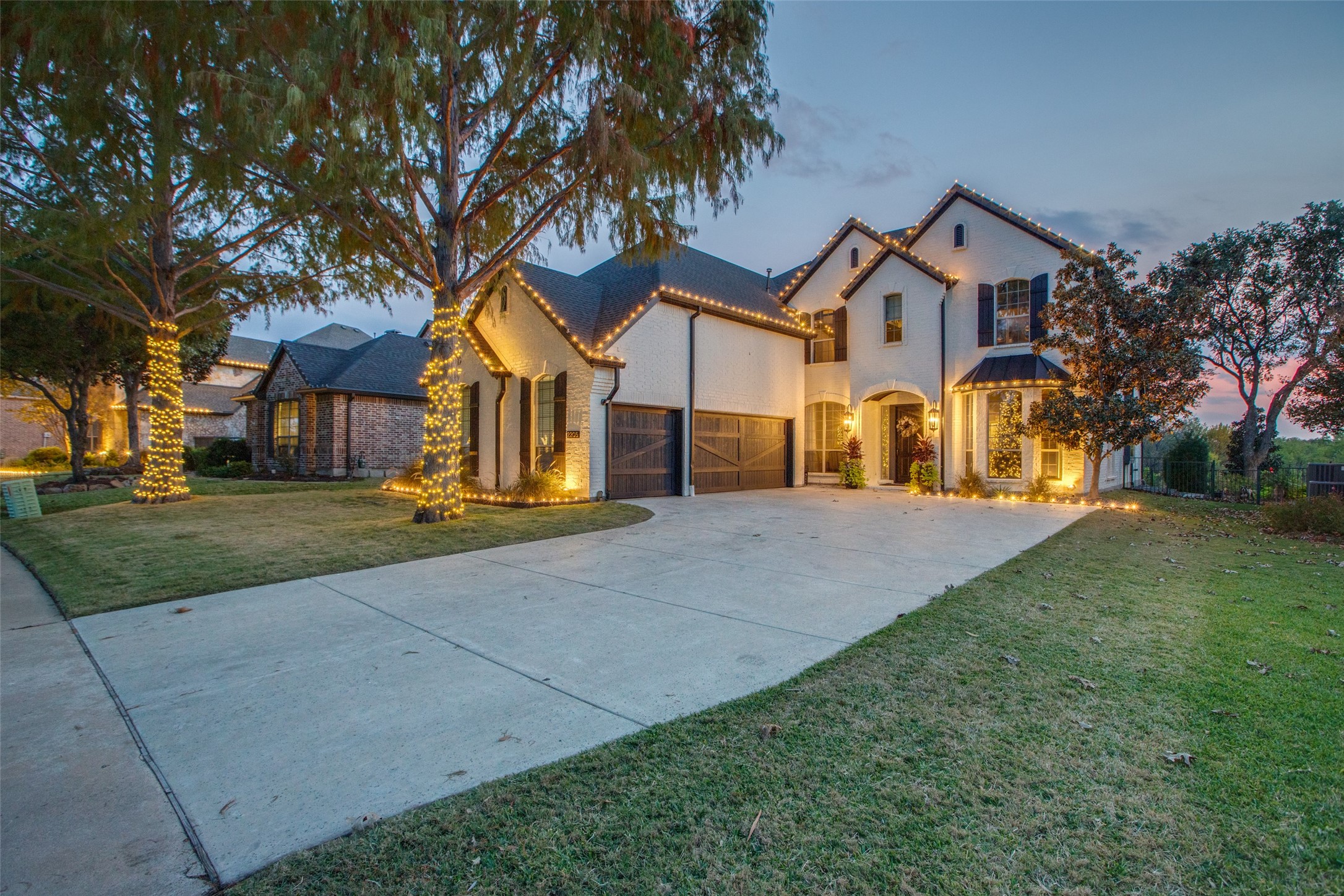 2205 Sleepy Hollow Trail