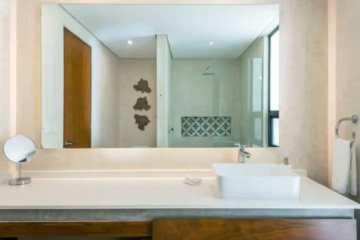 Calle 12 Sur and Calle 14 Sur C102