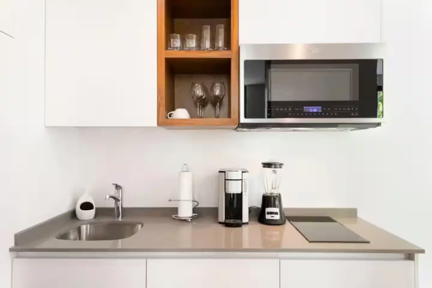 Calle 12 Sur and Calle 14 Sur C102