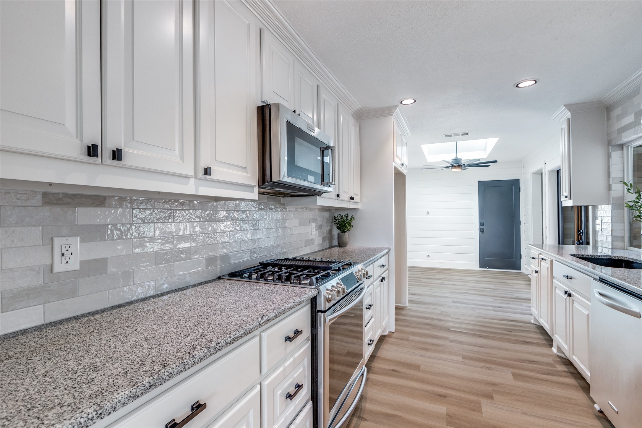 3813 Leathertop Drive