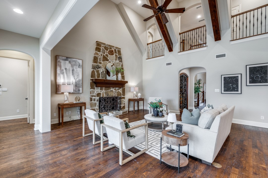 3889 Greenbrier Drive