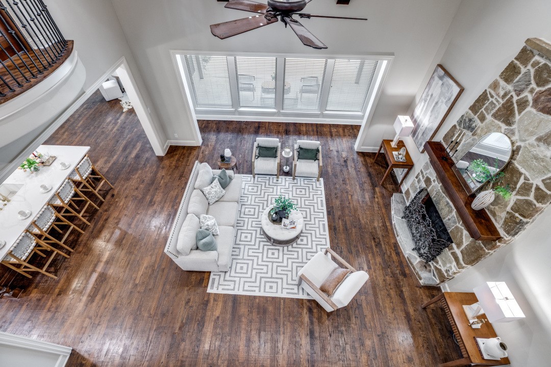 3889 Greenbrier Drive