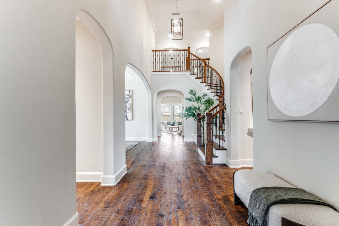 3889 Greenbrier Drive