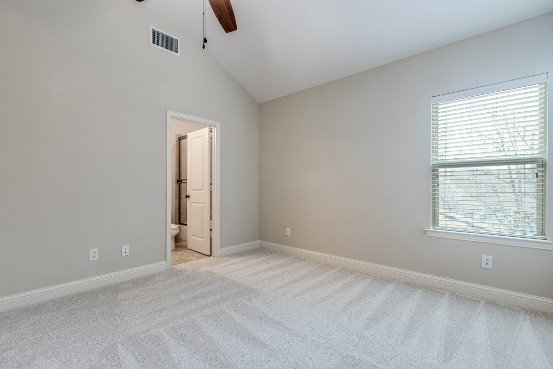 3889 Greenbrier Drive