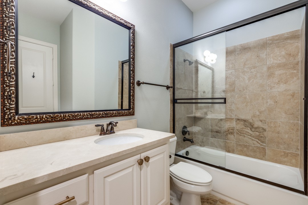 3889 Greenbrier Drive