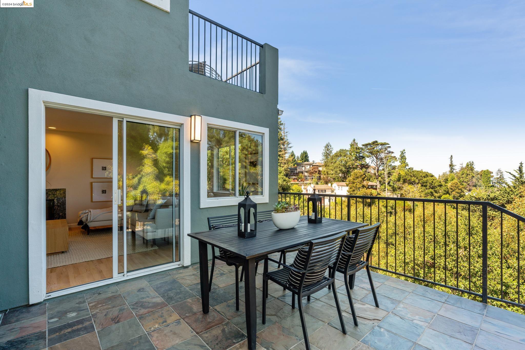 5543 Golden Gate Avenue