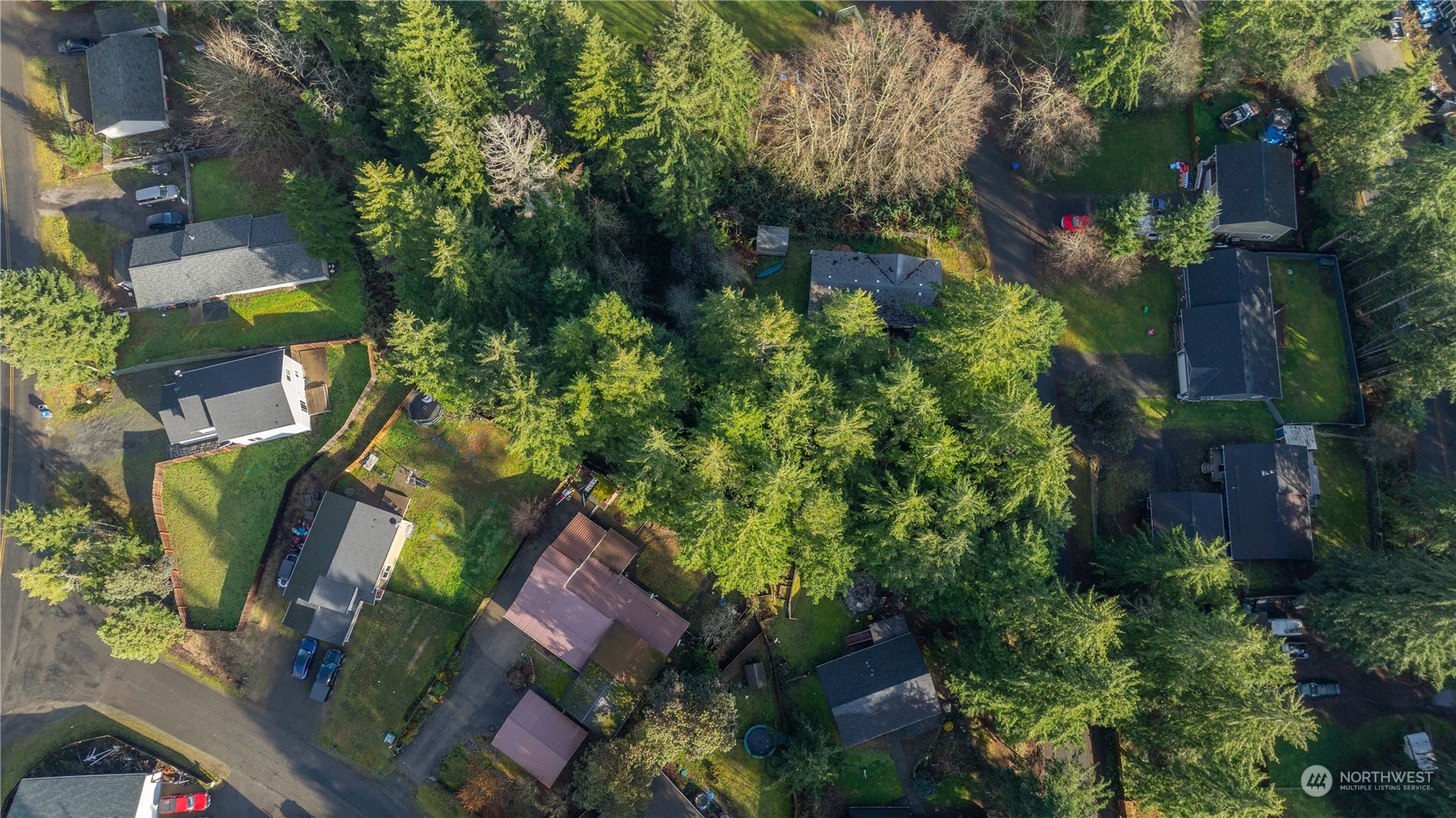 140 NE Santa Maria Lane