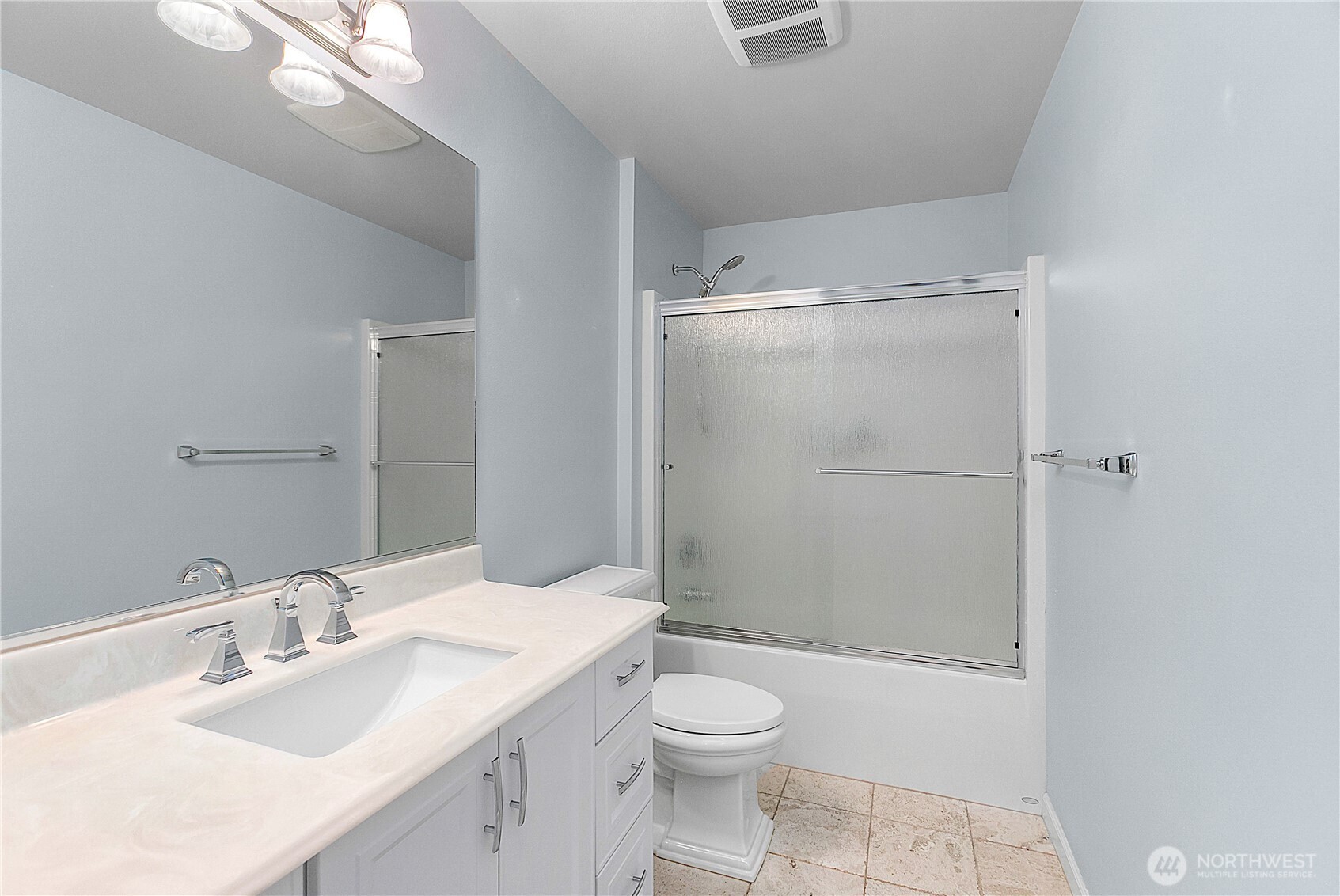 211 E Sterling Drive Unit: B3