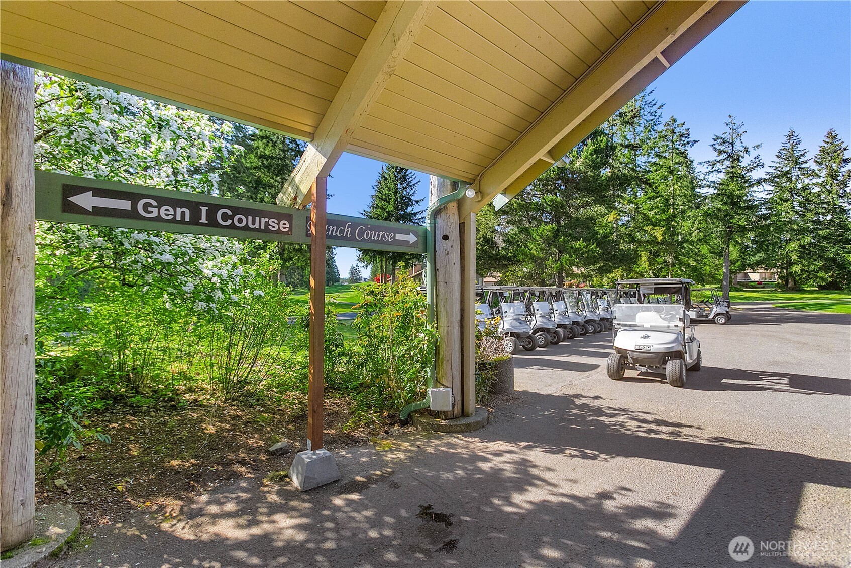 211 E Sterling Drive Unit: B3