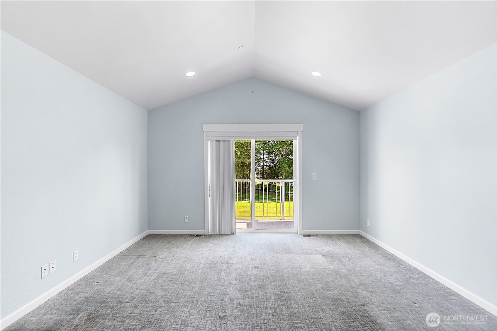 211 E Sterling Drive Unit: B3