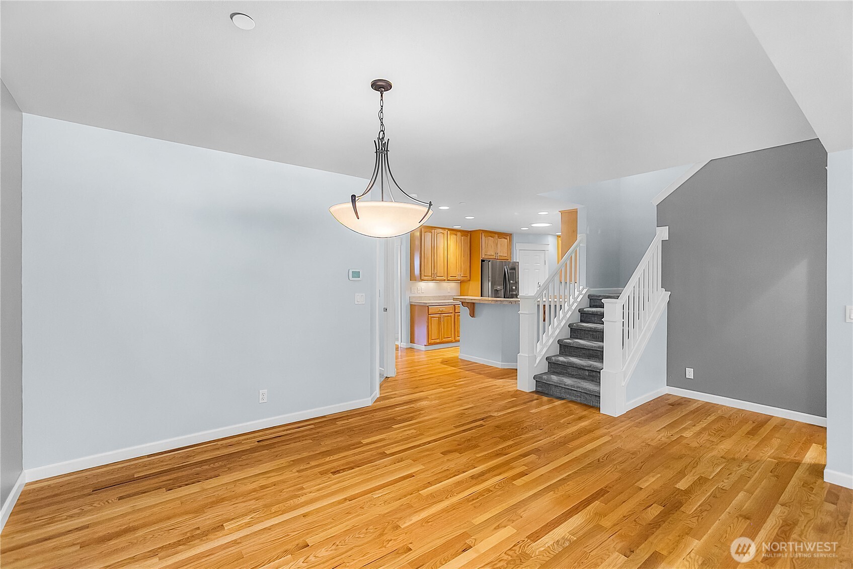 211 E Sterling Drive Unit: B3