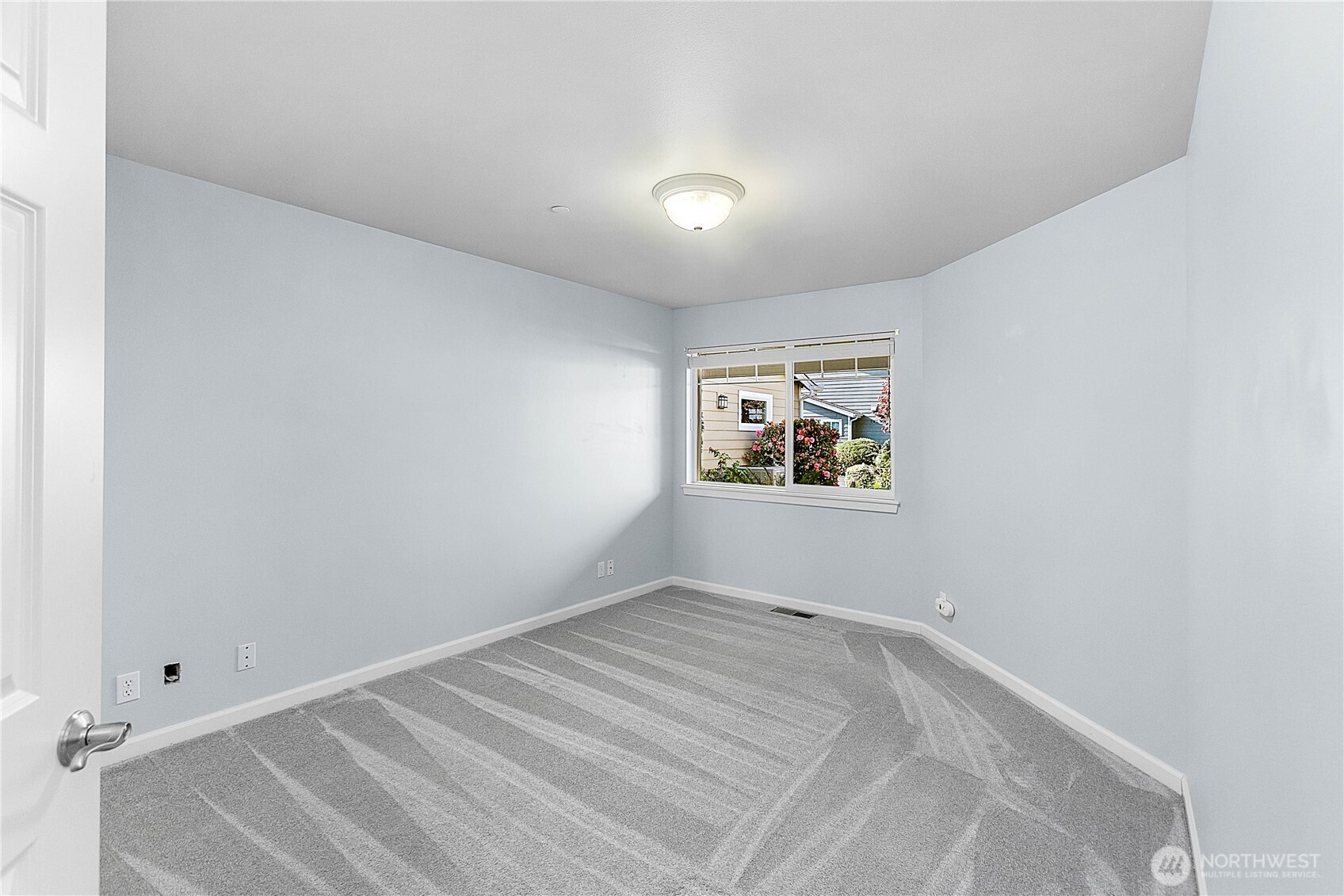 211 E Sterling Drive Unit: B3