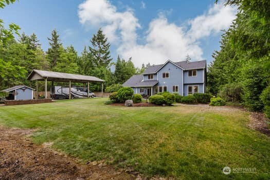 1155 Woods Road SE