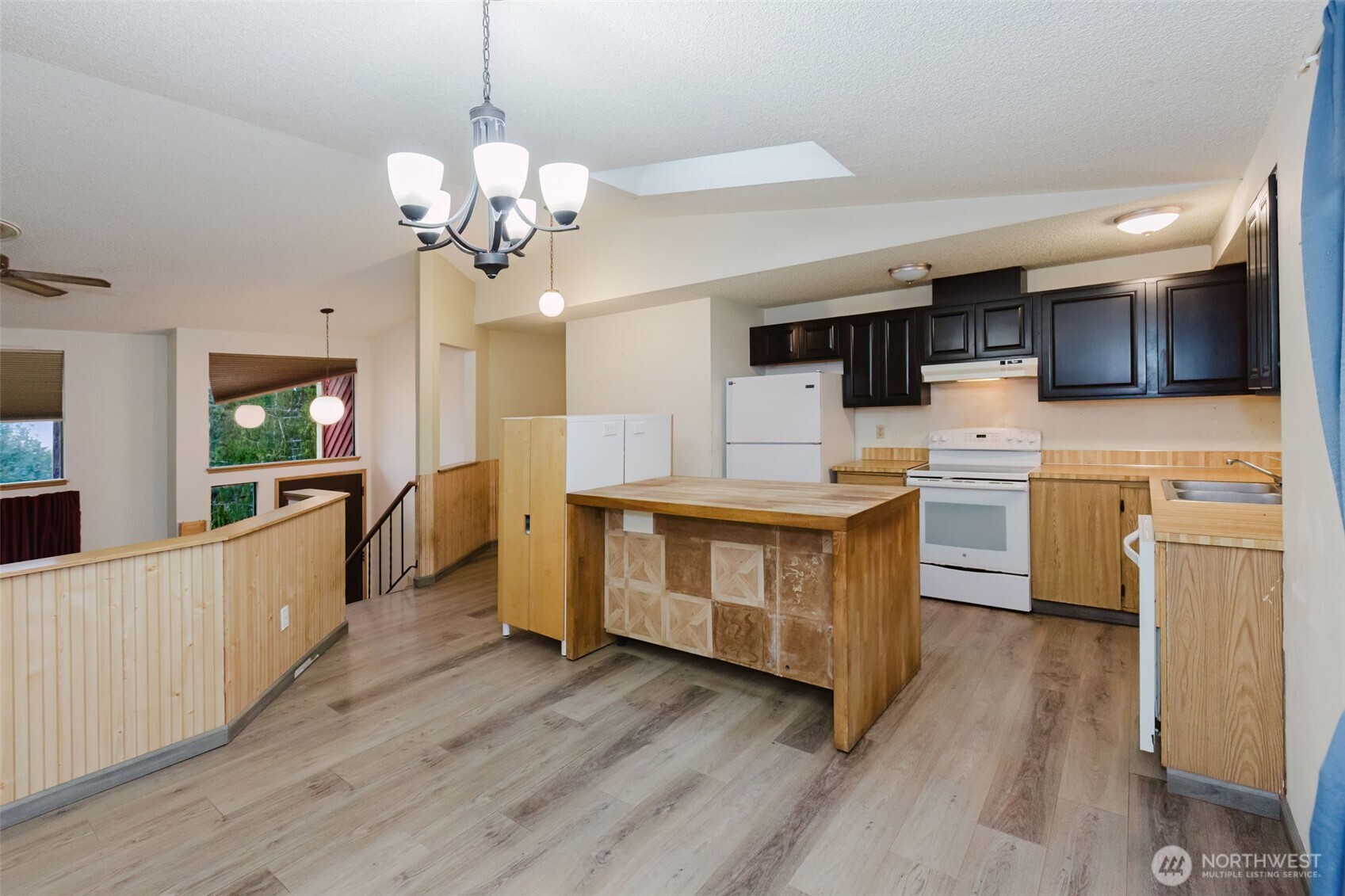 13607 W Raven Lane