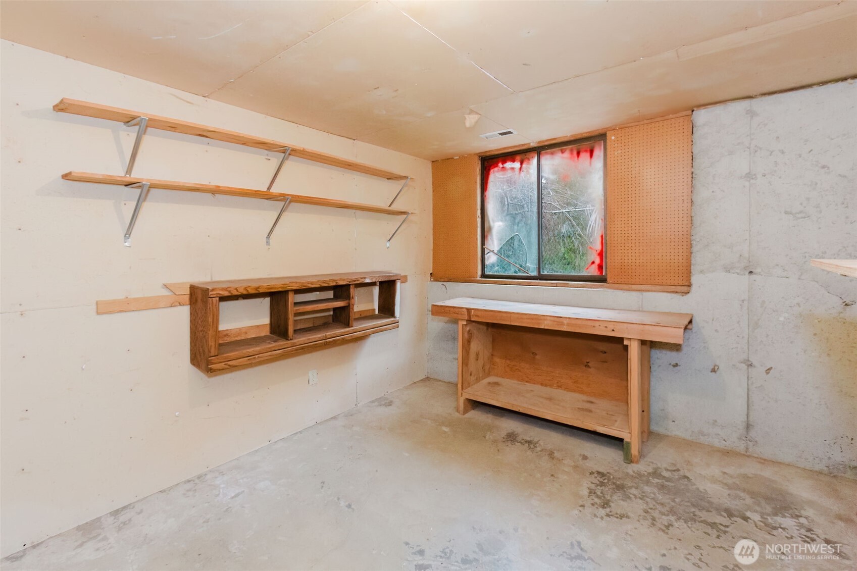 13607 W Raven Lane