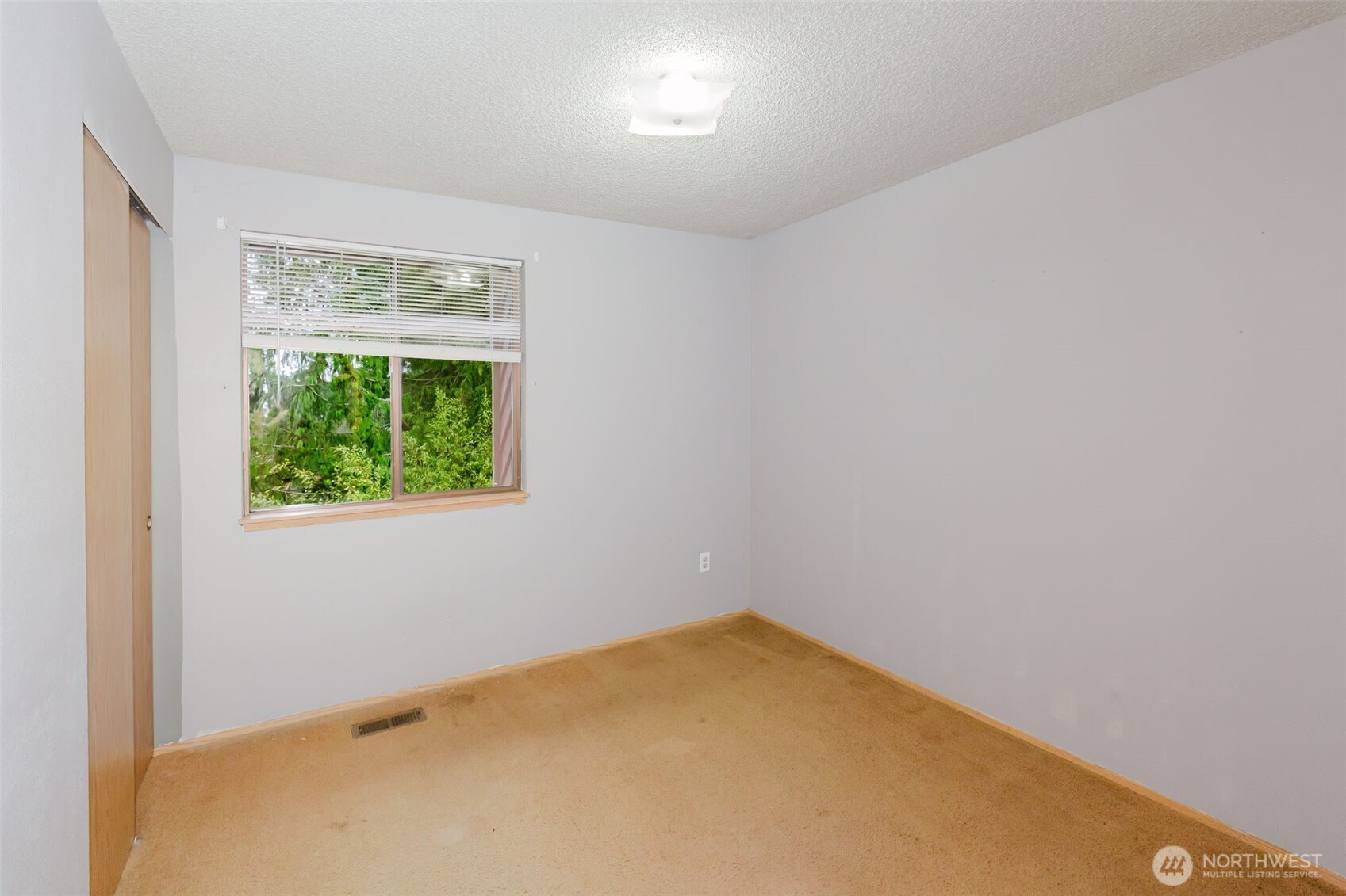 13607 W Raven Lane