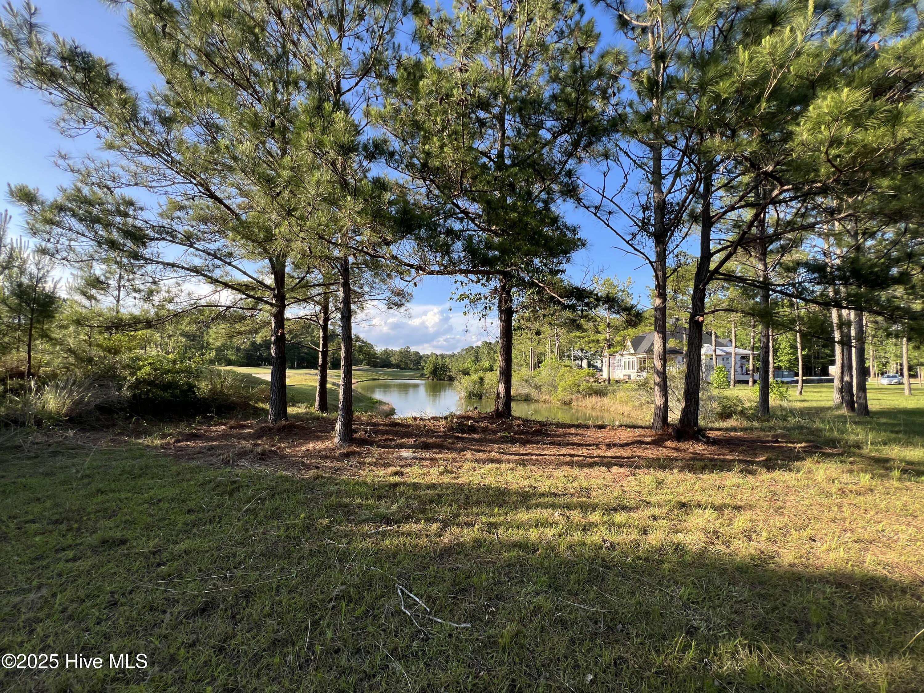 564 44 Lindgrove Place SW