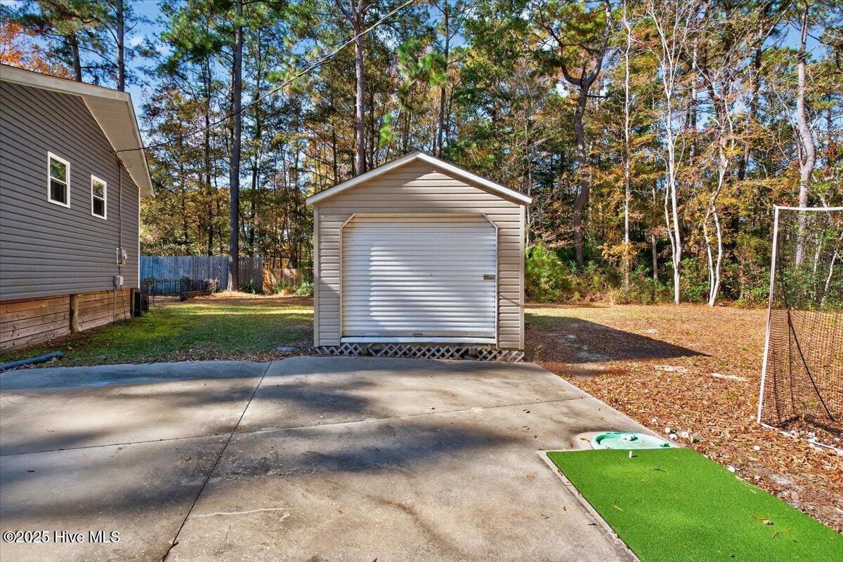 407 Sandlewood Drive NW
