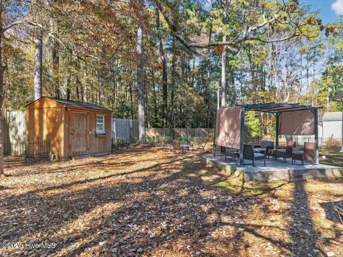 407 Sandlewood Drive NW