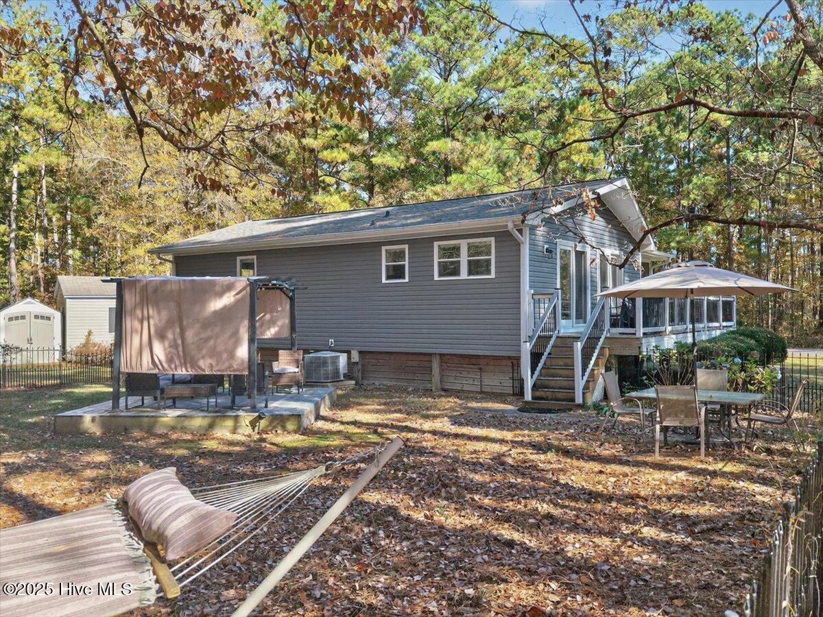 407 Sandlewood Drive NW