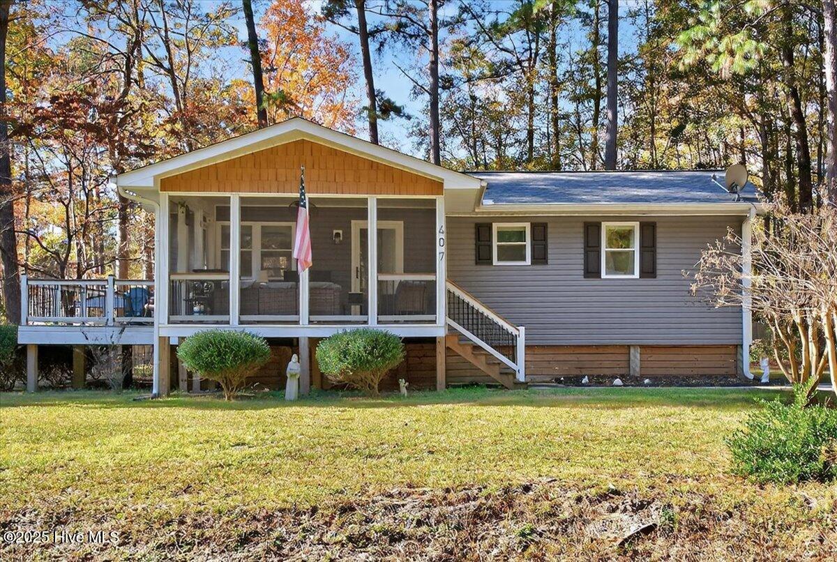 407 Sandlewood Drive NW