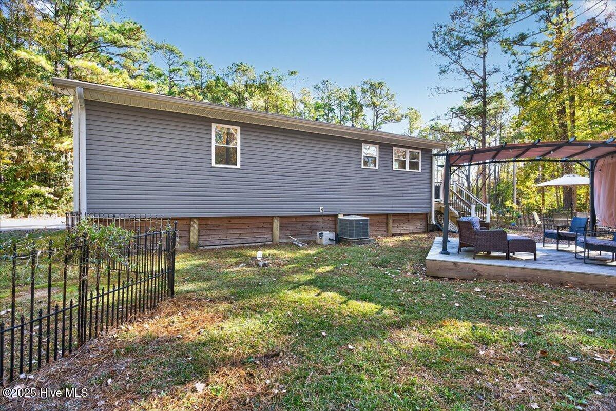407 Sandlewood Drive NW