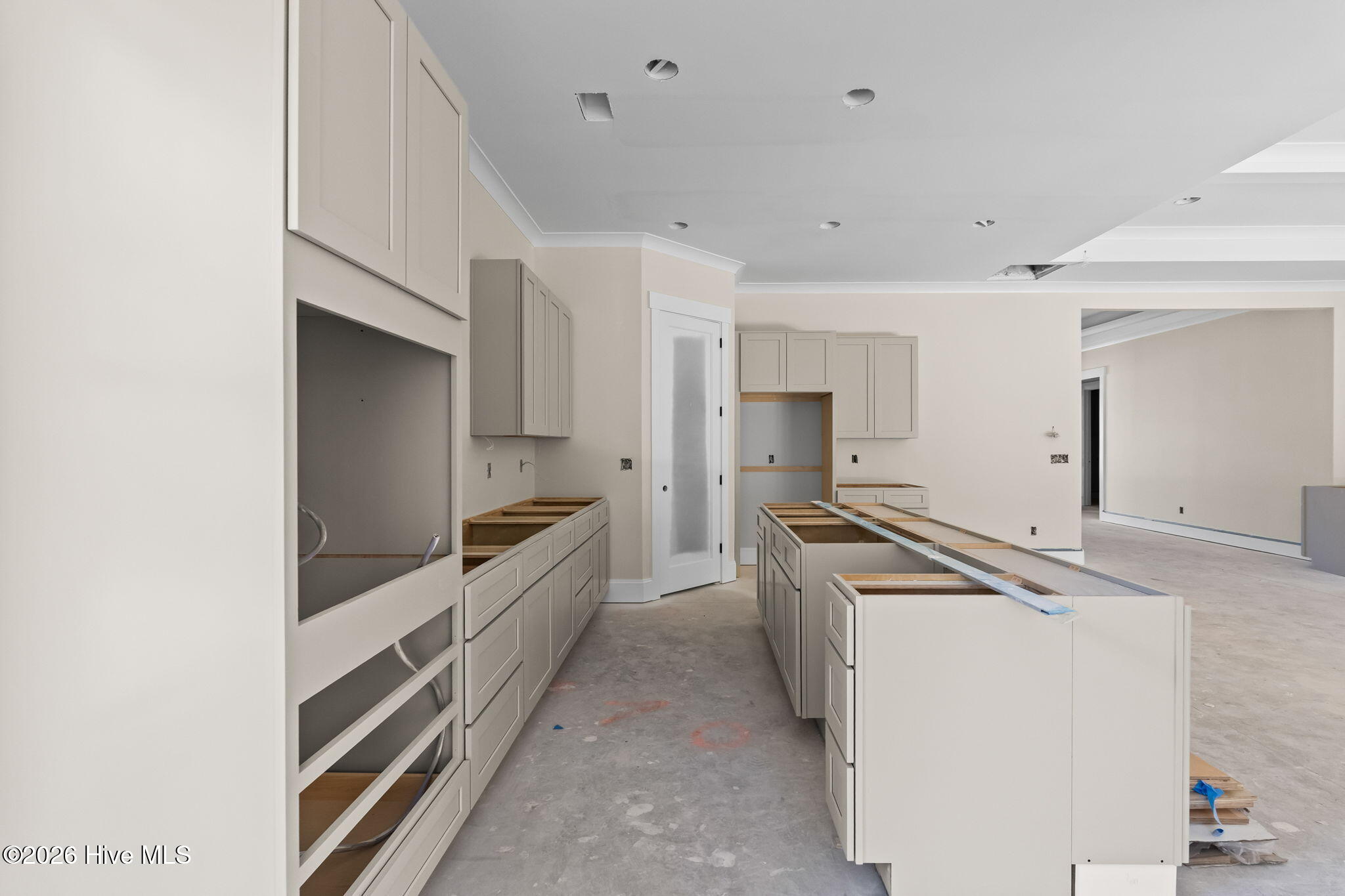 8813 Kirkcaldy Court