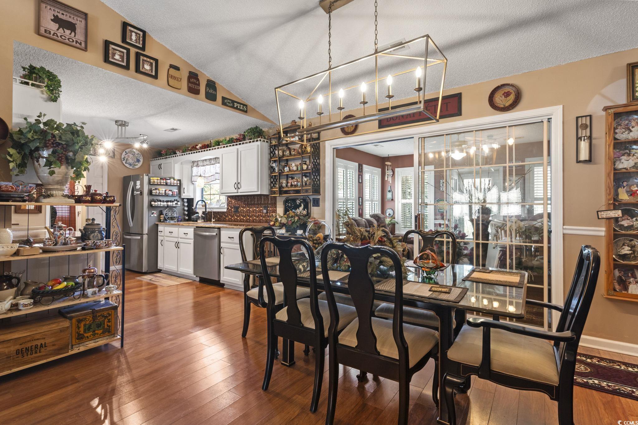 1028 Chateau Dr.