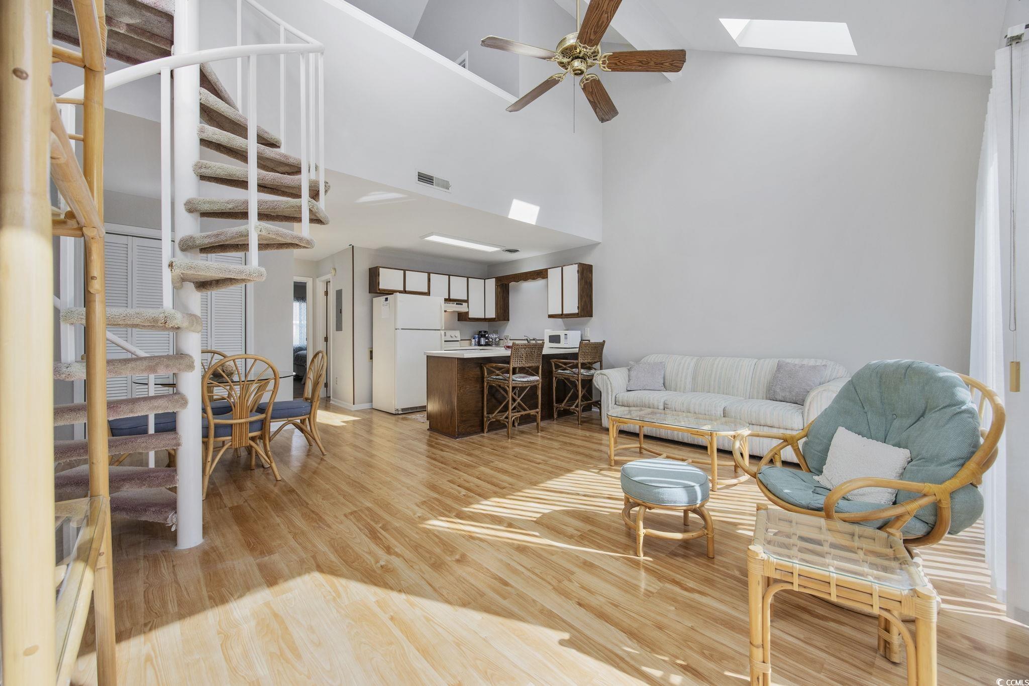 1881 Colony Dr. Unit: 8J