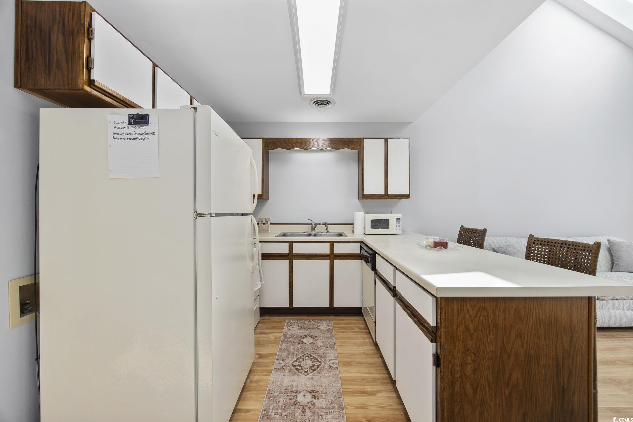 1881 Colony Dr. Unit: 8J