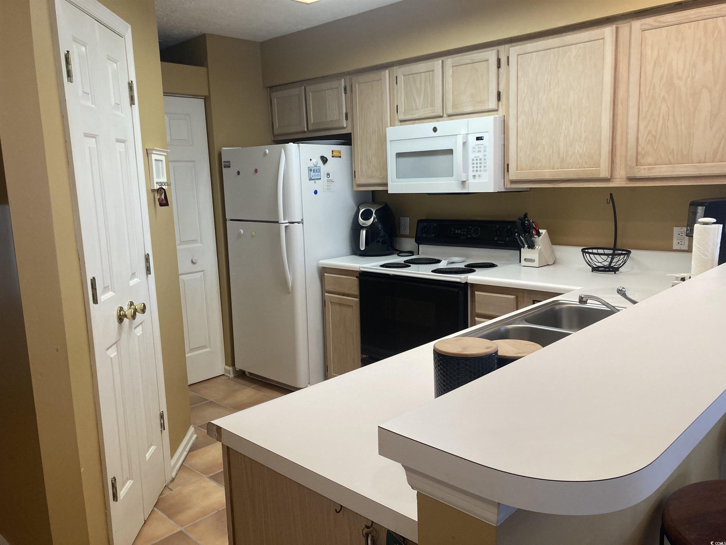 557 White River Dr. Unit: 12A