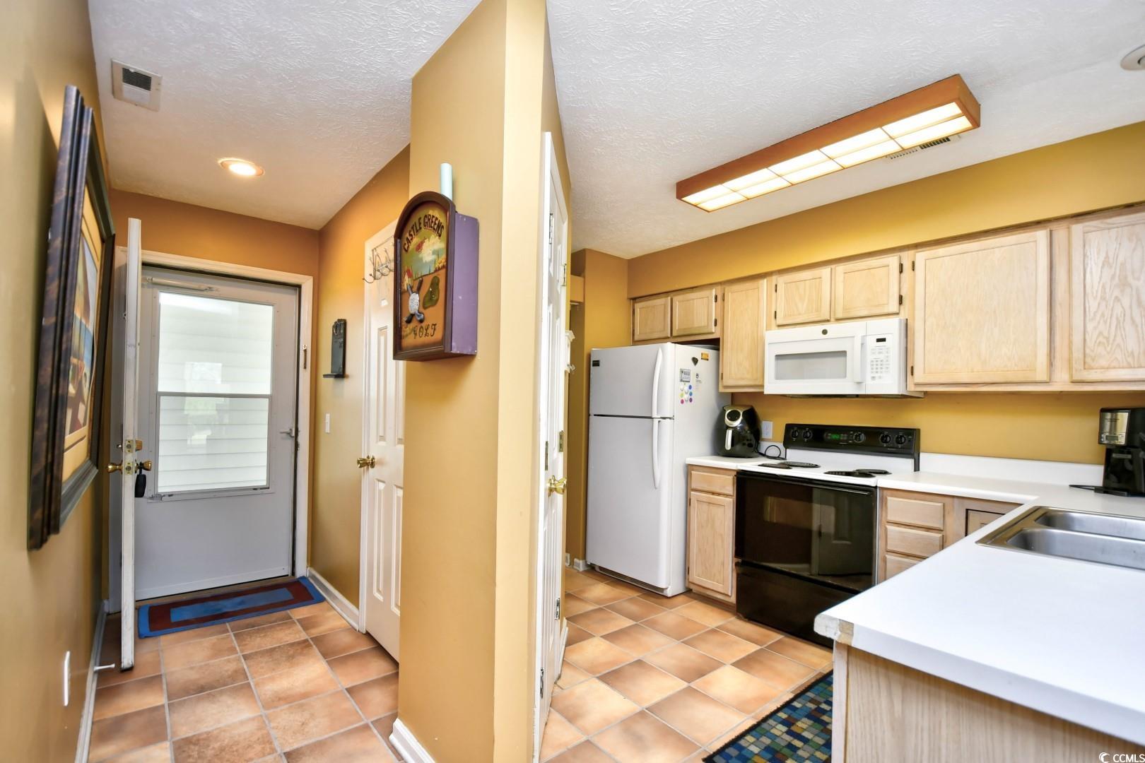 557 White River Dr. Unit: 12A