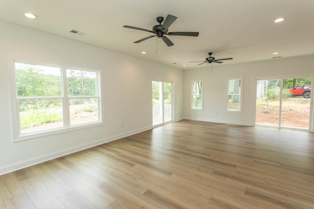 2212 Dykman Circle