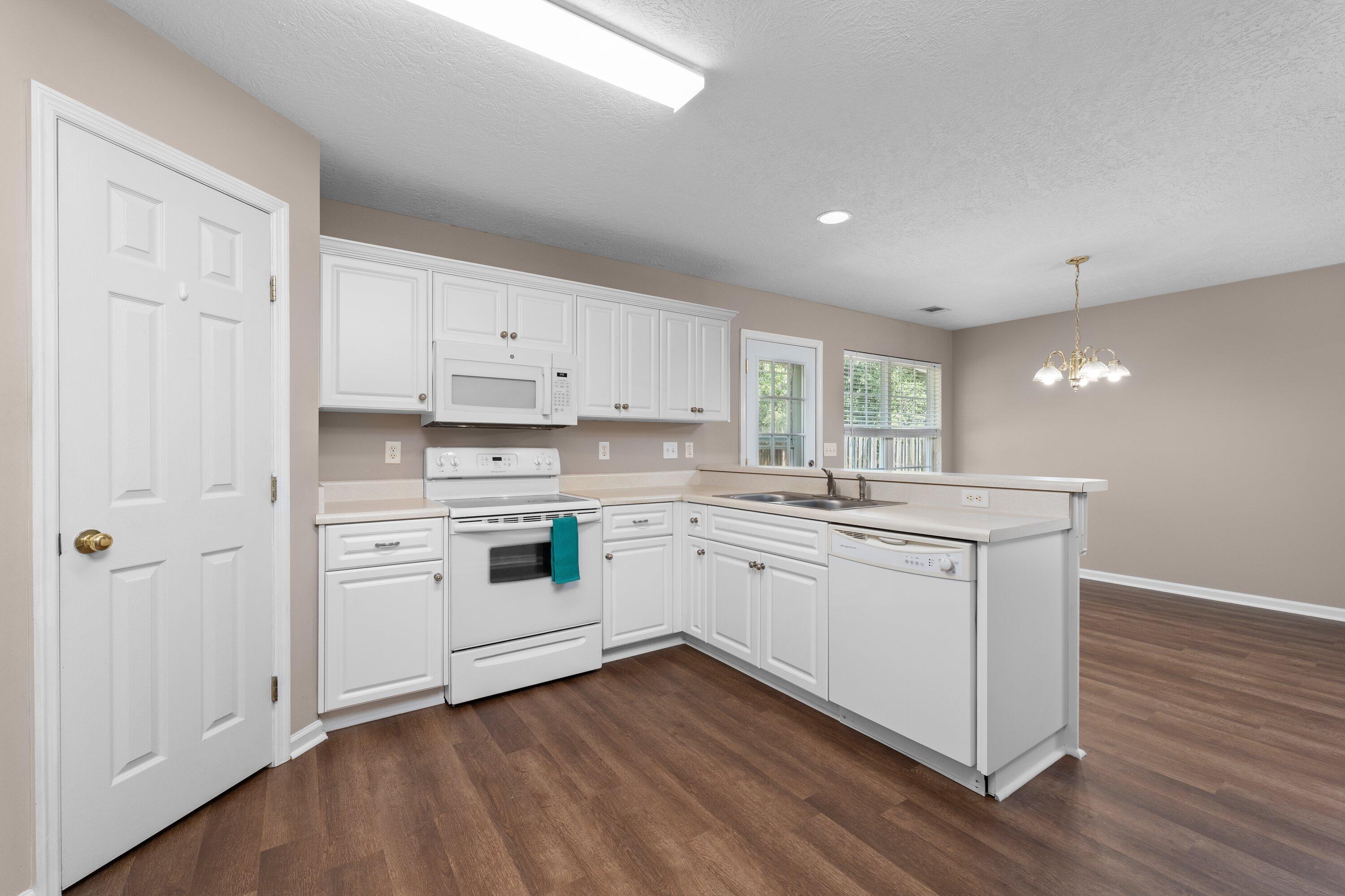 101 Cape Fox Circle