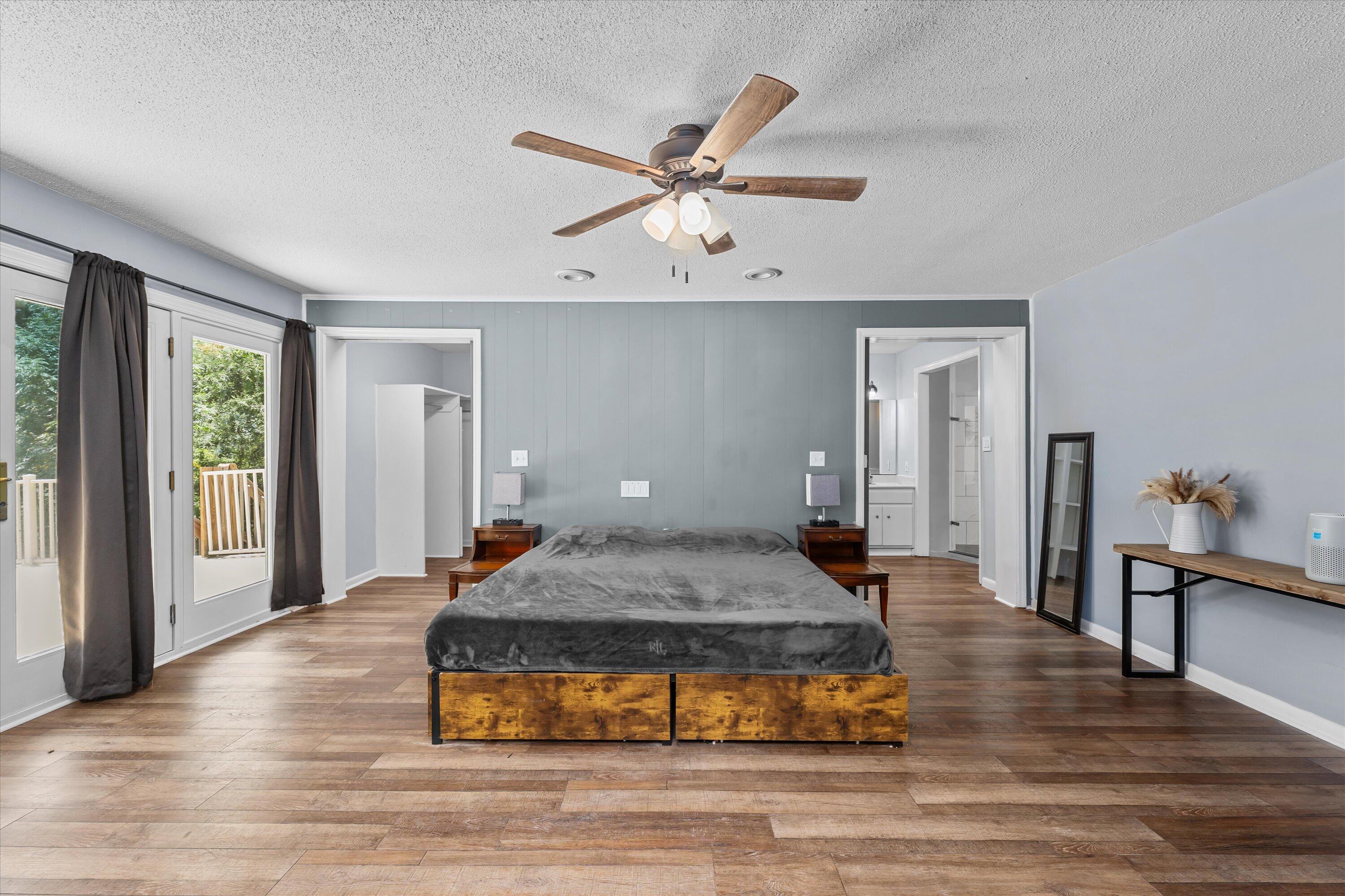 10 Selisa Drive