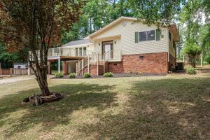10 Selisa Drive