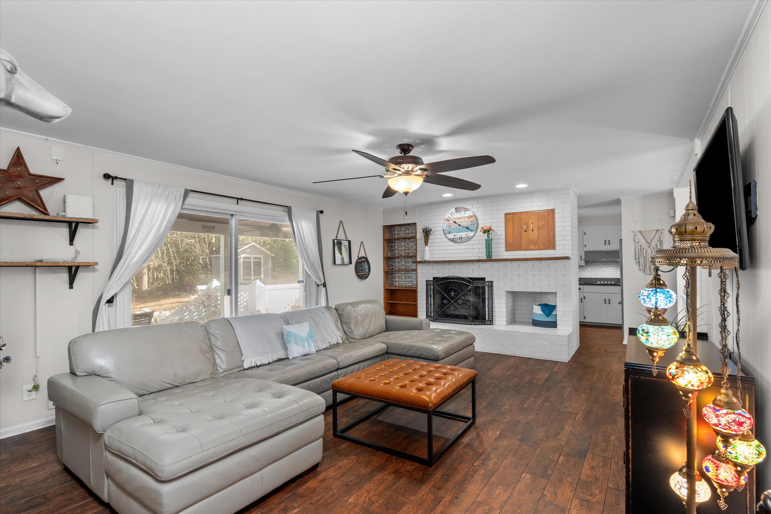 941 Campbellton Drive