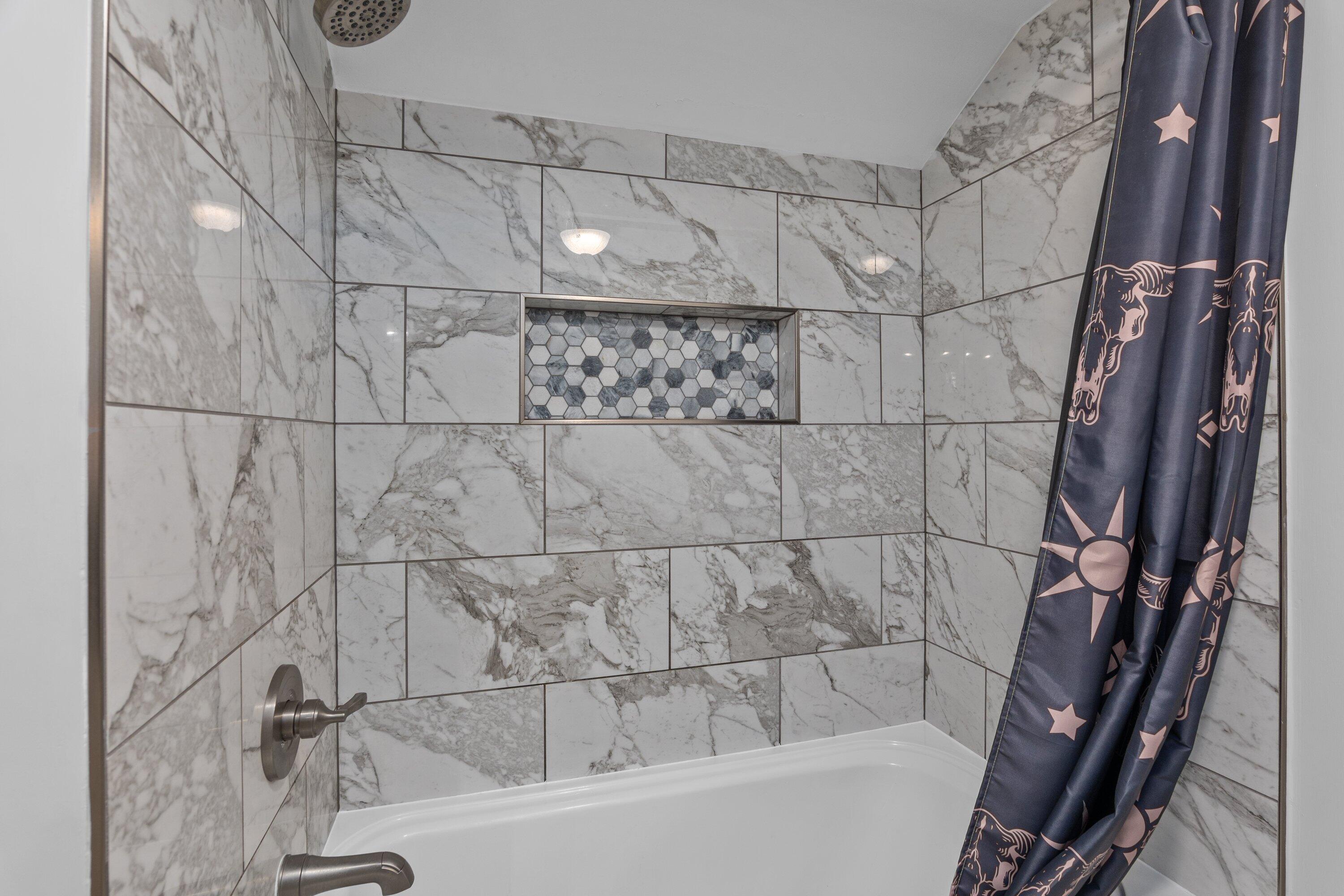 1884 Knobcone Avenue