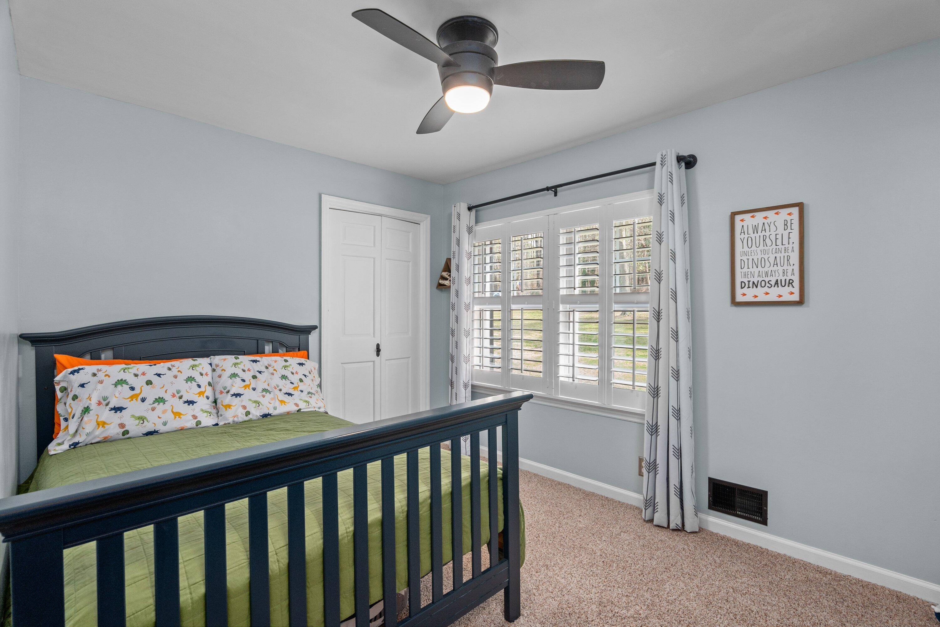 1884 Knobcone Avenue