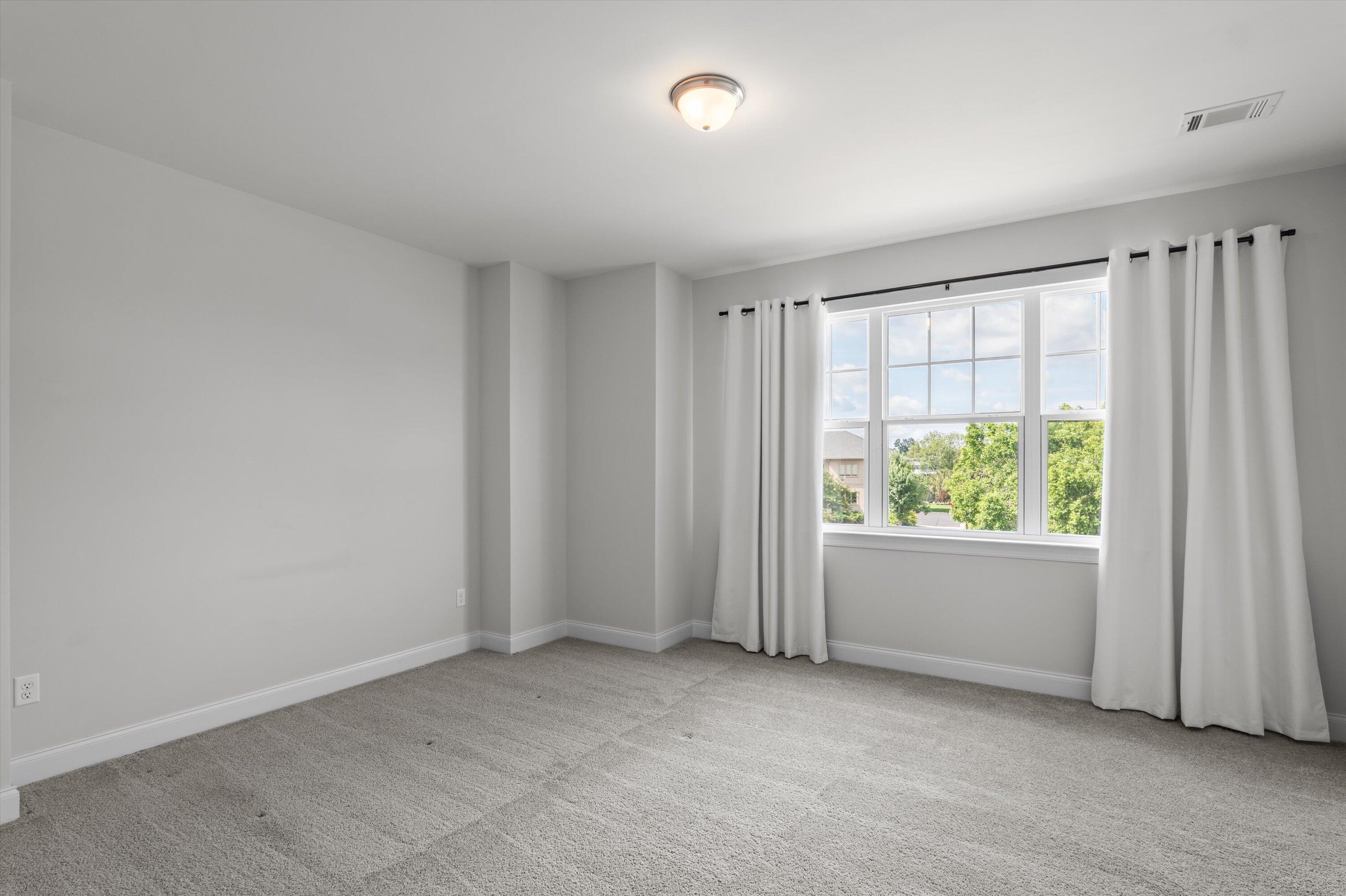 461 Rivernorth Drive