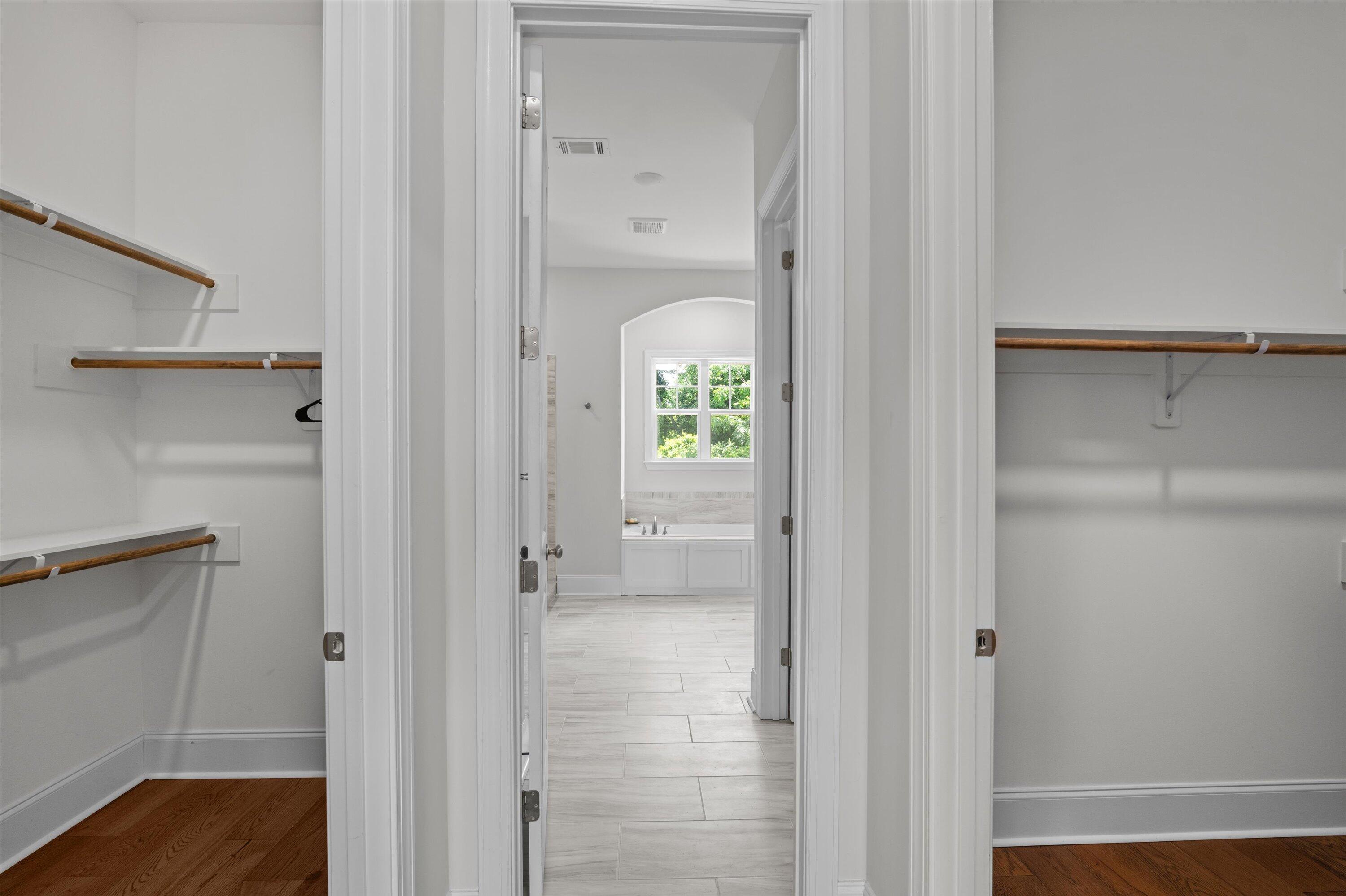 461 Rivernorth Drive