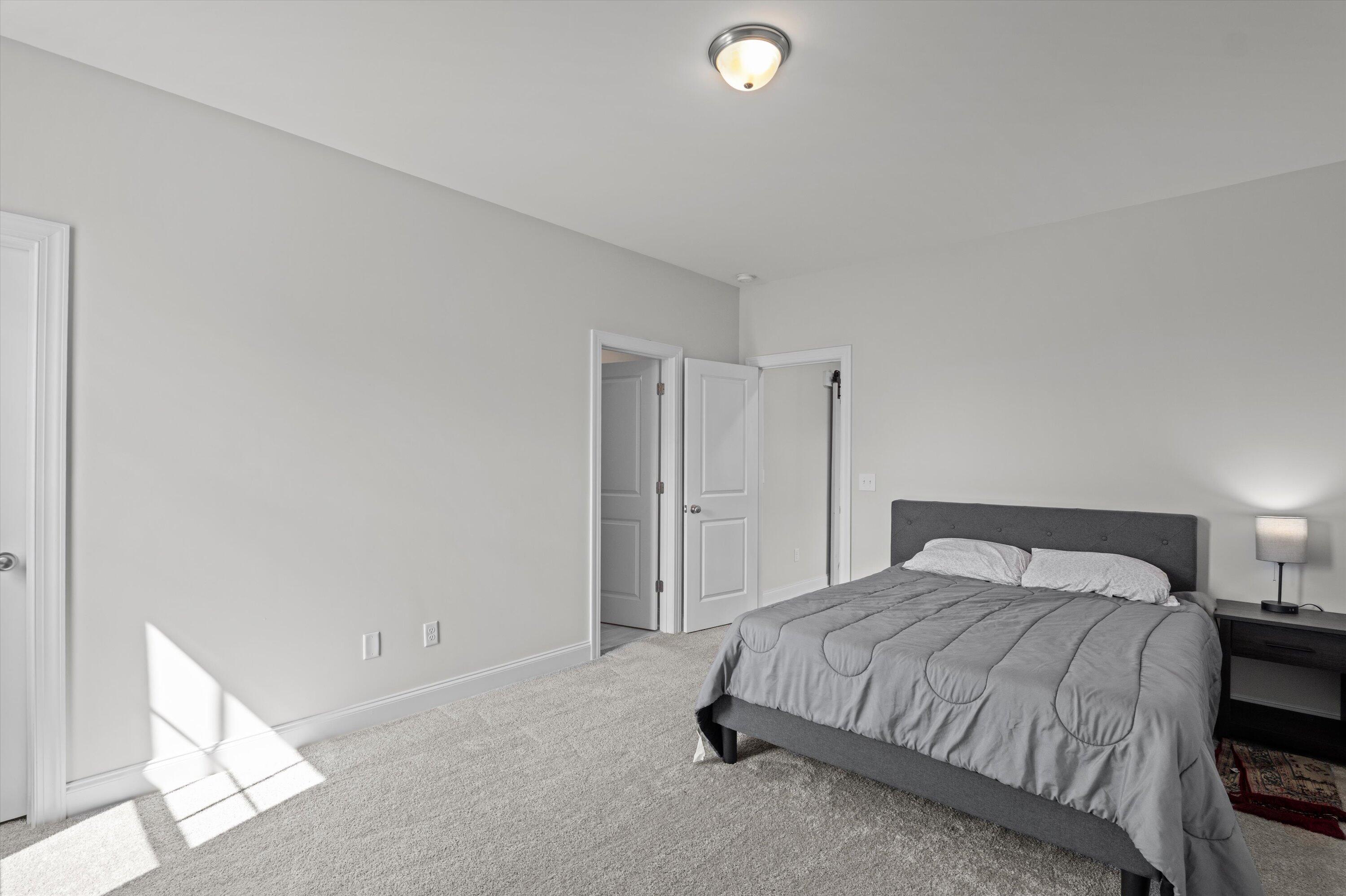 461 Rivernorth Drive