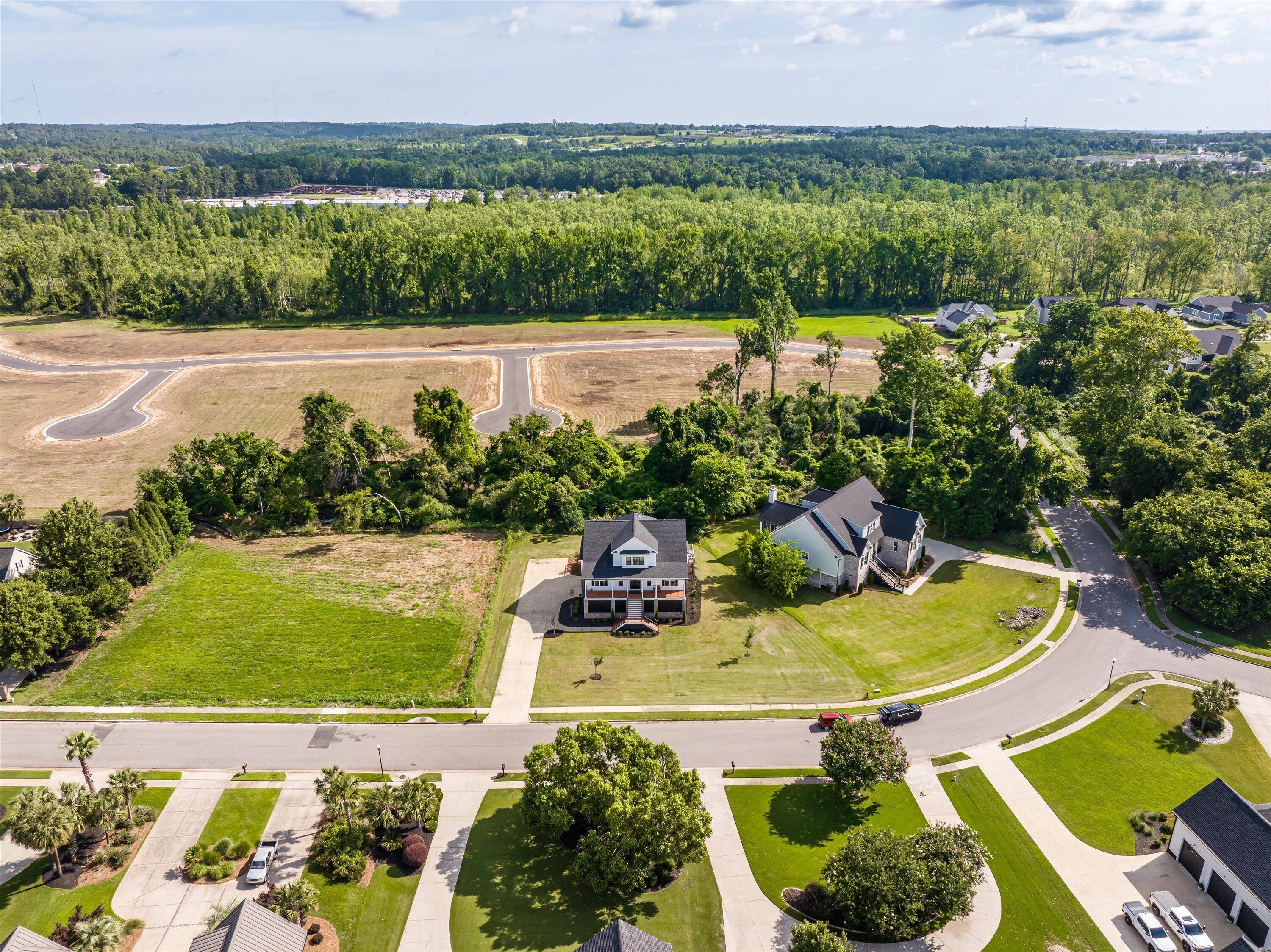 461 Rivernorth Drive