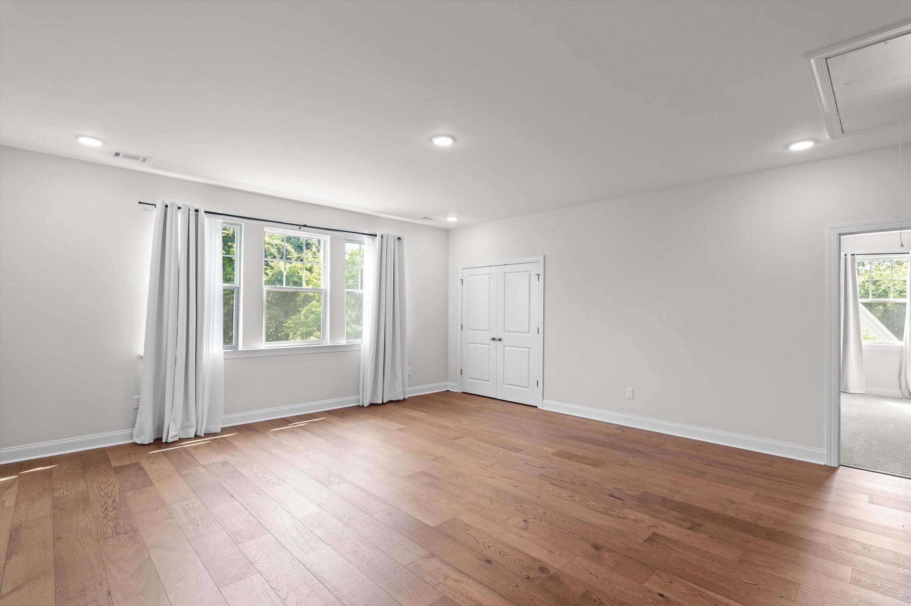 461 Rivernorth Drive