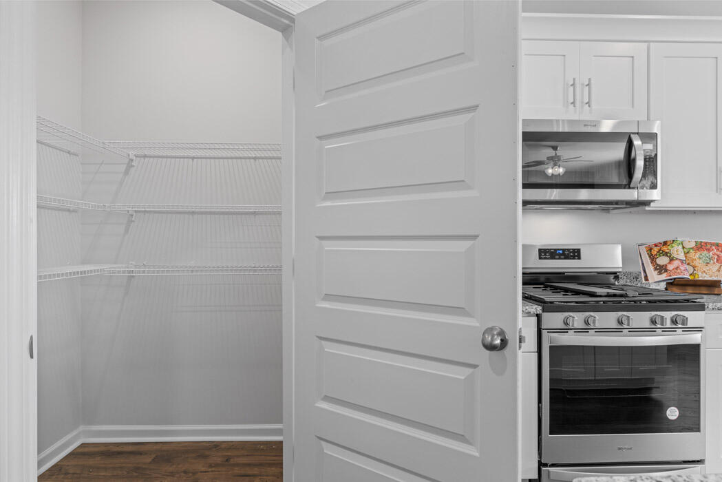 5157 Warbler Court