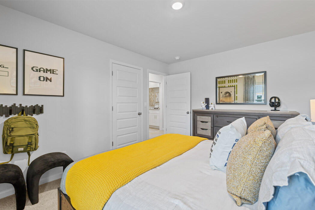5157 Warbler Court