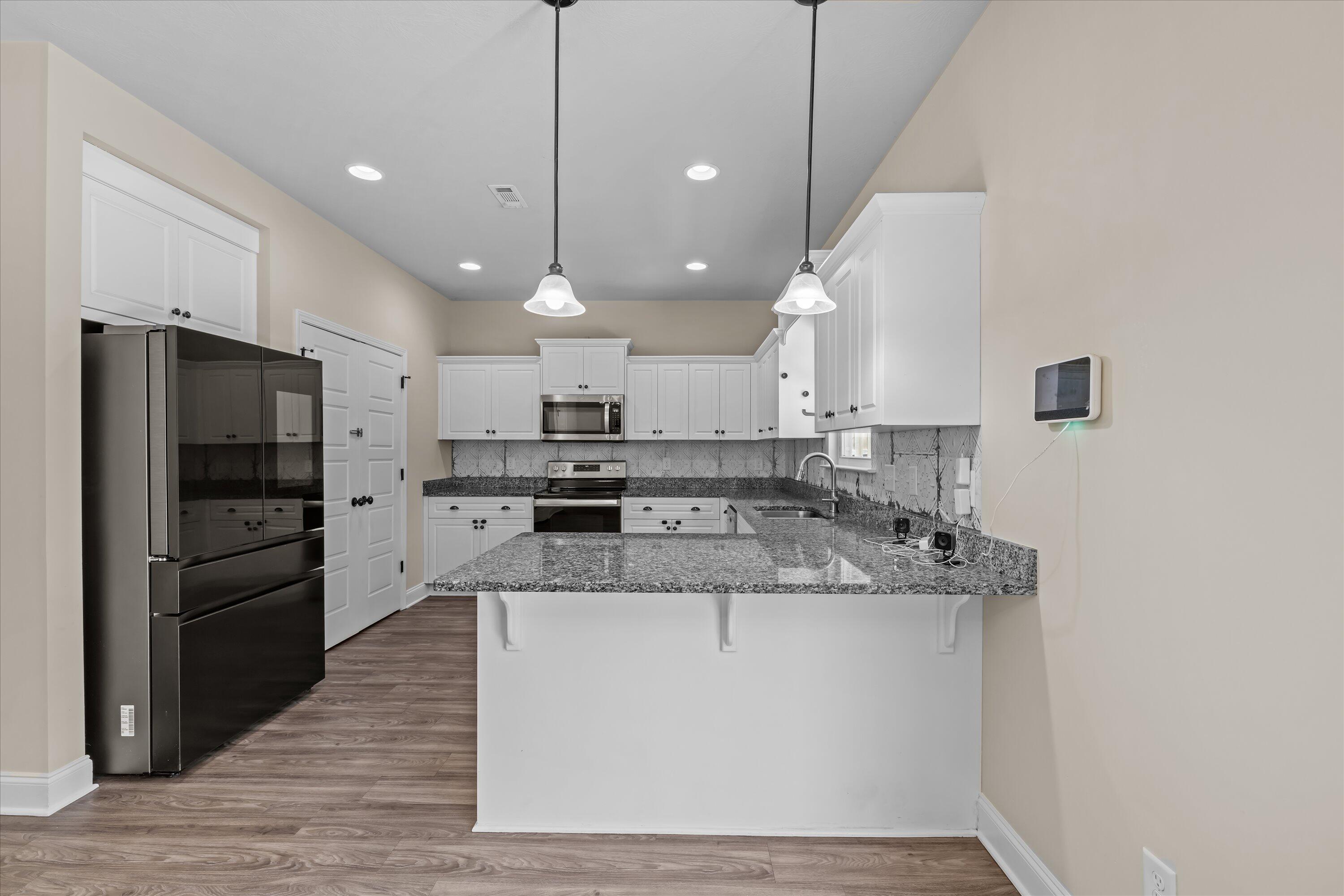 123 Pebble Lane