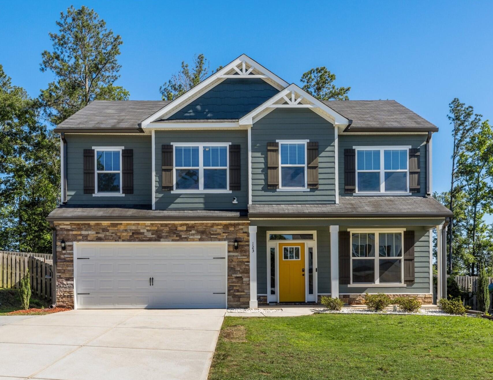 123 Pebble Lane