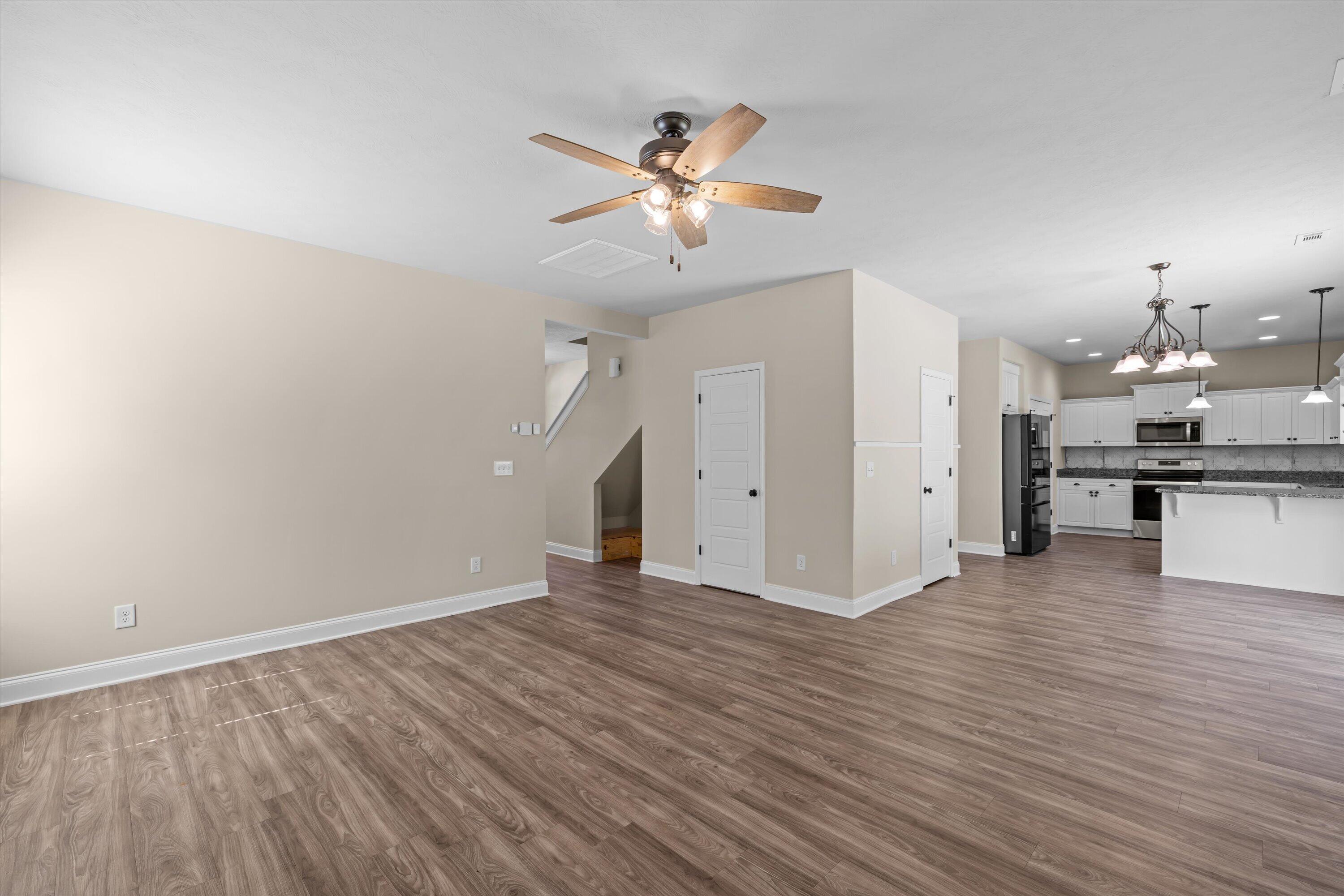 123 Pebble Lane
