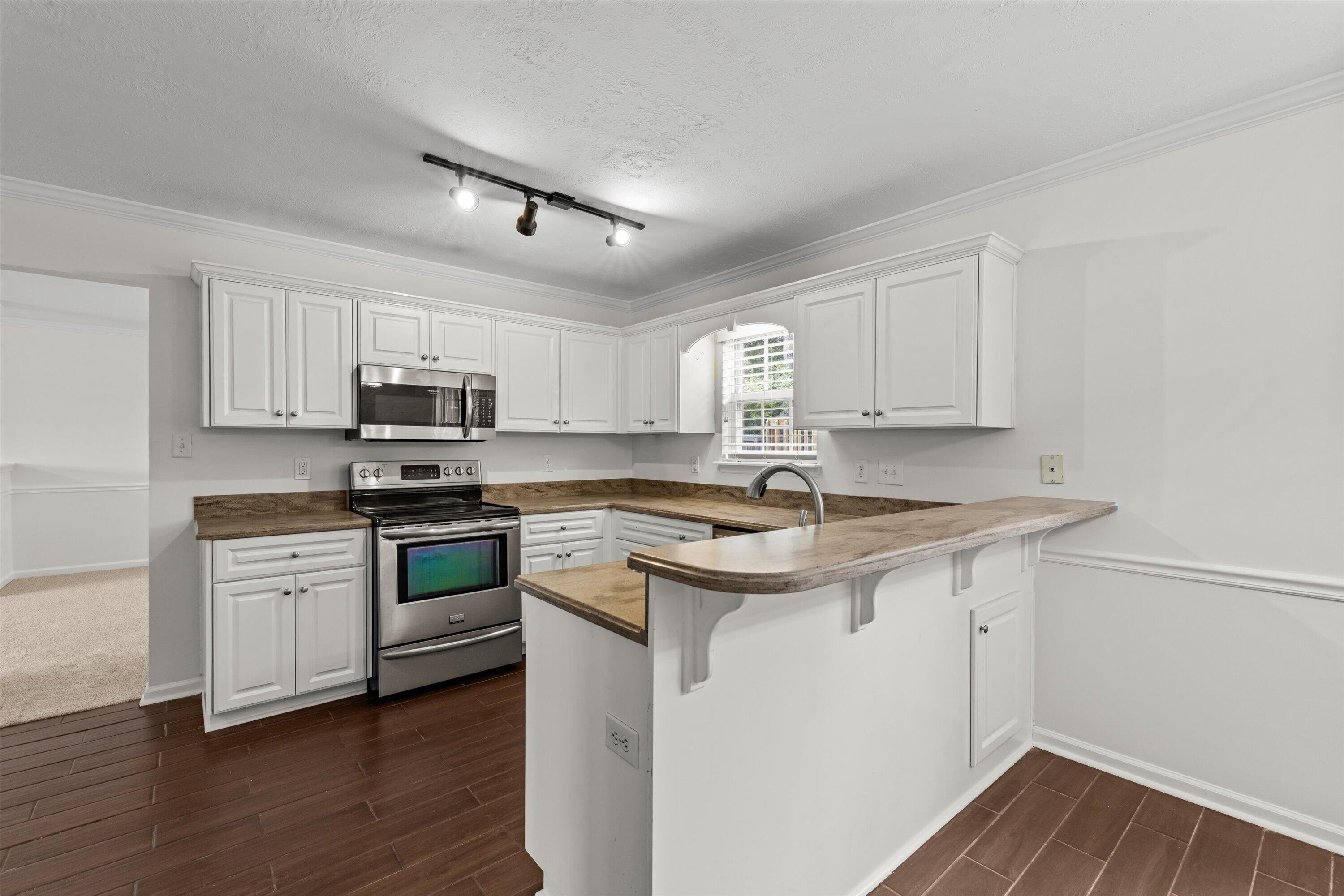 7600 Senators Ridge Drive
